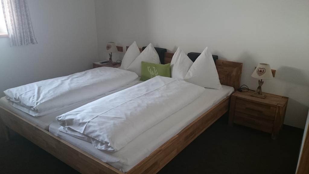 Gut Unterbrunn Apartment Radstadt Room photo